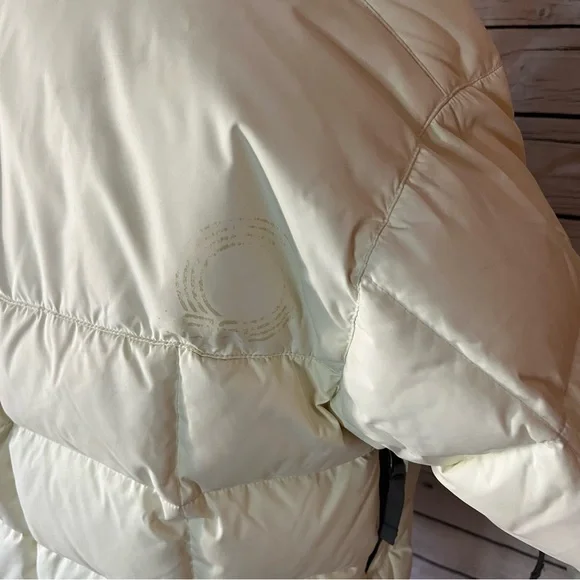 686 Archetype Ski/ Snowboard Puffy Jacket Size Small - Picture 11 of 16